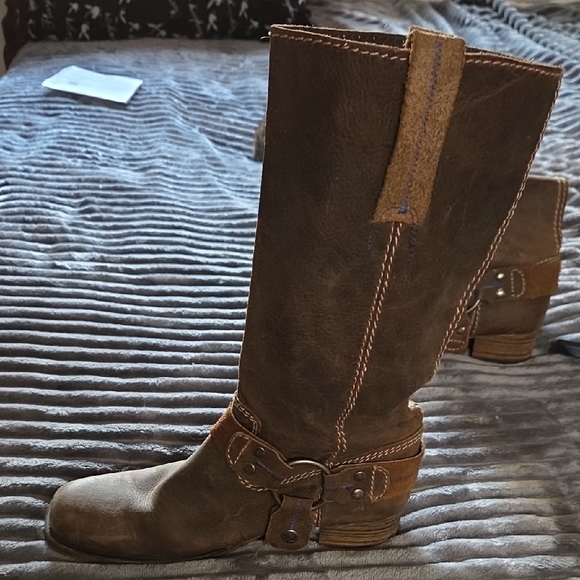 BED|STU Distressed Brown Heeled Boots In A Size 9* - Picture 6 of 11